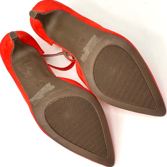 Dream Pairs Women's Red Suede Low Heel Dress Pump - Picture 9 of 11